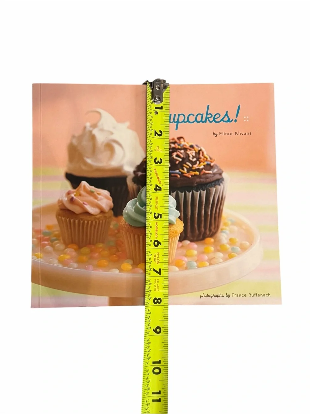 Cupcakes! Cookbook by Elinor Klivans with 50 Recipes